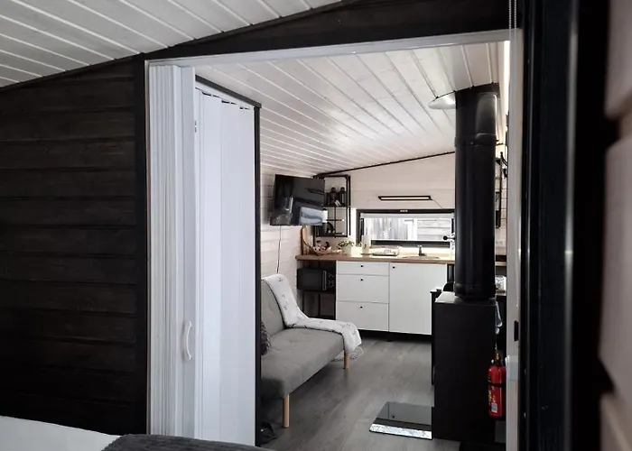 Santa Elves 罗瓦涅米